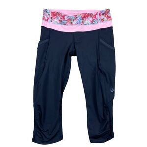 Lululemon Women’s Pockets Inspire Crop  Black Floral Flowabunga Leggings Size 6